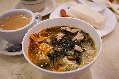 中世纪沙盒游戏《颂钟长鸣》销量现已超过20万份